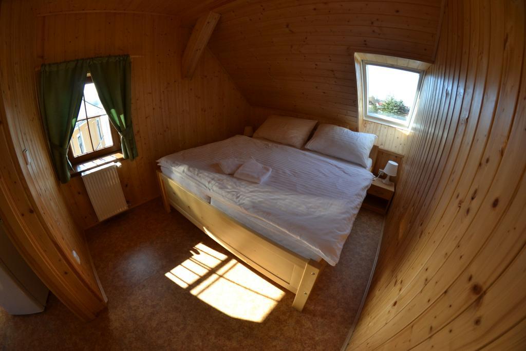 Apartmany U Jezera Na Namesti Frymburk Ngoại thất bức ảnh